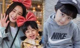 'Con gái Kim Tae Hee' bất ngờ gây bão mạng vì loạt ảnh mới đáng yêu hết phần thiên hạ