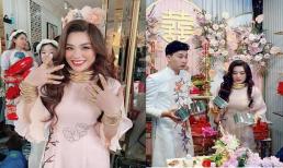 Cô dâu đeo vàng trĩu cổ, cầm cọc tiền mỏi tay trong đám cưới khiến chị em 'chỉ biết ước'