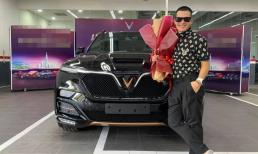 Đạo diễn 'Sao Mai điểm hẹn' Việt Tú tậu xế hộp mới gần 5 tỷ, đến Hồ Ngọc Hà cũng phải trầm trồ 