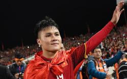 Đứng cạnh 'đôi chân dài miên man' của H'Hen Niê, Quang Hải phải dùng chiêu thế này đây!