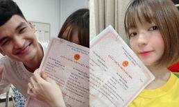 Mạc Văn Khoa cùng vợ Thảo Vy bầu 8 tháng đi đăng kí giấy kết hôn sau 5 năm yêu nhau