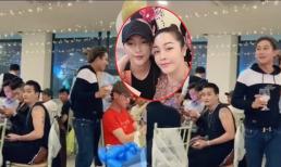 Hậu ồn ào, TiTi và Hồ Gia Hùng đã 'ngó lơ' nhau khi xuất hiện chung tại sự kiện