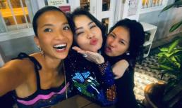 Thu Minh đọ sắc bên Bằng Lăng, nhan sắc U50 khiến bao người ngỡ ngàng