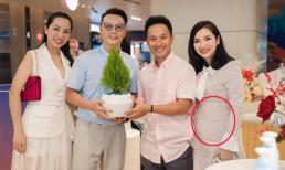Vợ rapper Tiến Đạt vướng nghi vấn mang bầu lần hai khi để lộ vòng hai to bất thường 