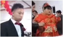 Cô dâu nặng hơn 1 tạ nhận được hồi môn 146 tỷ, vẻ mặt của chú rể khiến dân mạng xôn xao