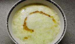 Uống một bát nước sôi tráng trứng vào mỗi sáng có thực sự là “thánh phẩm cho sức khỏe”? Xem bác sĩ dinh dưỡng nói gì?