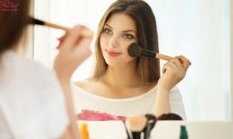 Tại sao dân văn phòng có nguy cơ bị nám da?