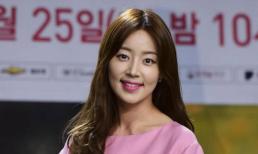 'Cô dâu nhỏ xinh' Han Ji Hye đón tin vui bầu bí sau 10 năm kết hôn