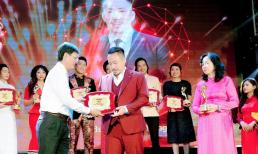 Ca nhạc sĩ Huỳnh Nhật Đông nhận Vinh danh “Nghệ sĩ có trái tim nhân ái vì cộng đồng 2020”