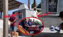 Xót xa hình ảnh bố mẹ Vân Quang Long thẫn thờ bên mộ phần của con trai, chờ ngày đón tro cốt