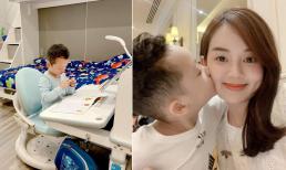 Con trai Ly Kute lớn phổng phao, miệt mài rèn chữ khi chuẩn bị vào lớp 1 