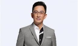 Tài tử TVB nổi tiếng một thời, năm 43 tuổi lấy vợ kém 22 tuổi, trắng tay vì cờ bạc, ly hôn và dắt con gái đi ở thuê 