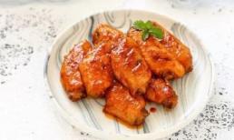 Phiên bản cải tiến của “cánh gà sốt tương cà” nguyên bản, vị chua ngọt mới lạ, thơm ngon và phù hợp hơn với trẻ em