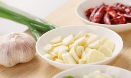 Tại sao nam giới không nên ăn tỏi sống? Bạn đã hiểu những tác dụng chưa biết của tỏi chưa?