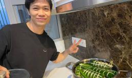 Công Phượng tự mình gói bánh tét tại nhà, nhưng bức ảnh cuối cùng lại tiết lộ kiểu luộc bánh của 'nhà giàu'