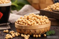 Đối với phụ nữ từ 45 đến 55 tuổi, nếu thường xuyên ăn được 4 loại thực phẩm này thì có thể tăng thêm điểm cho sức khỏe