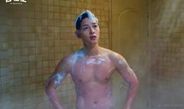 Song Joong Ki gây sốt với cảnh tắm khoe thân hình cơ bắp, liệu có còn đỉnh như thời đóng 'Hậu duệ của mặt trời'?
