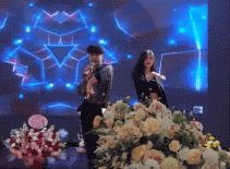 Ca sĩ Hoàng Linh Anh : Khi quyền riêng tư được mang ra làm quà tặng 