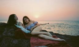 Nữ diễn viên đóng cảnh nóng táo bạo từ năm 18 tuổi khoe body mướt mắt với bikini tím