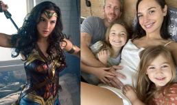 'Wonder Woman' Gal Gadot khoe mang thai lần ba, mẹ 3 con nhưng vẫn nhuận sắc 'trông mòn con mắt'  