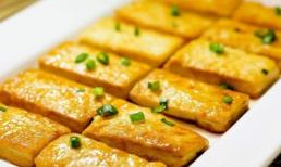 Đã tìm ra nguyên nhân vì sao khi rán đậu phụ dễ dính chảo, trước khi rán còn thiếu một bước nữa, chả trách đậu phụ lại dính chảo