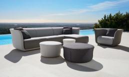 Ghế sofa ngoài trời đẳng cấp từ nhà sản xuất nội thất cao cấp Thế Giới Sofa