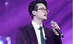 Hà Anh Tuấn nói về dân chơi: 'Khoe cái xe, cái túi... lỗi thời rồi'