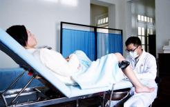 Cảm nhận của một người vợ khi kết hôn với một bác sĩ nam sản phụ khoa