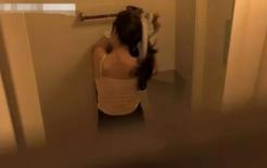 Học sinh tiểu học lén chụp ảnh 'nhà riêng' của mẹ chỉ để gây chú ý: 'thiếu hiểu biết về tình dục' khủng khiếp đến mức nào? 