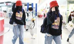 Triệu Vy liên tục có hành động lạ sau vụ lộ ảnh say xỉn ở chốn công cộng 