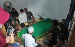 Người đàn ông giết bạn gái vì suốt ngày bị hối thúc cưới!