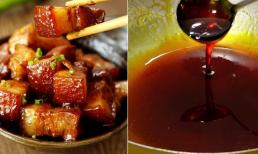 Thắng nước hàng nhiều người cho đường vào chảo rồi mới đổ nước nhưng hóa ra lại sai, học thêm một bước này để thành phẩm lên màu đẹp không bị đắng