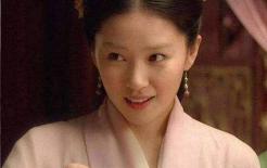 Khảo cổ học Giang Tô tìm thấy mộ 1 người đàn ông và 4 người phụ nữ chôn chung. Mở quan tài, trên thi thể vợ lẽ có 'xác ve sầu'