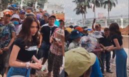 Vừa đến thăm lâu đài 1800m2 đang xây của Vũ Khắc Tiệp, Ngọc Trinh cầm cọc tiền phát cho 40 công nhân khiến ai cũng hào hứng