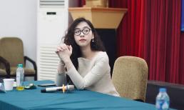 'Nữ sinh tặng hoa cho Tổng thống Donald Trump' tiết lộ từng bị đồng nghiệp gièm pha khi làm BTV của VTV