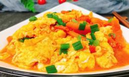 Trứng sốt cà chua không được ăn cùng thứ này vì gây hại cho sức khỏe, nhưng một số người không hề biết