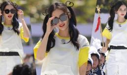 Angelababy gây sốt với tóc buộc hai bên, tết đôi trái tim vô cùng đáng yêu và tràn đầy sức sống tươi trẻ