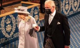 Nữ hoàng lần đầu tham gia sự kiện công khai hậu đám tang chồng, được Thái tử Charles chăm sóc hết mực 