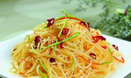 Bạn nào mê khoai tây bào sợi thì để ý, học ngay mẹo này nhé, hương vị không thua gì nhà hàng, giòn rụm và sảng khoái!