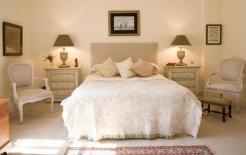 Một khi vật phẩm này được đặt ở đầu giường phòng ngủ, Thần Tài sẽ 'gửi tiền' tới cửa, chẳng trách càng sống càng giàu