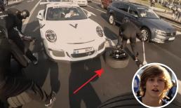 Màn thay lốp siêu xe trong lúc dừng đèn đỏ khiến cả phố 'mắt chữ O, mồm chữ A'