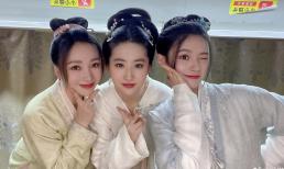 Lưu Diệc Phi 33 tuổi, 'thiên thần vòng một' Liễu Nham 40 tuổi và Lâm Duẫn 25 tuổi chung khung hình khiến netizen 'choáng toàn tập' 