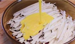 Cà tím ăn theo cách mới. Đập thêm 2 quả trứng vào, không hấp không om, nhưng trẻ nhỏ rất thích món này