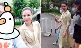 U60 Lý Nhược Đồng lộ gương mặt trẻ trung nhưng chân tay nổi gân vì quá gầy 