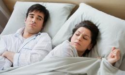 Nên làm gì nếu vợ không thể mang lại 'hứng thú' trong 'chuyện chăn gối'? Có lẽ các ông chồng sẽ thông cảm cho vợ hơn sau khi đọc nó