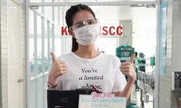 Ngọc Trinh đích thân đến Bệnh viện Chợ Rẫy TP.HCM trao tặng máy ép tim trị giá 500 triệu đồng 