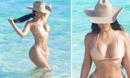 Kim Kardashian gây 'bão' mạng xã hội khi tung loạt ảnh bikini mới sau nghi vấn tái hợp chồng cũ