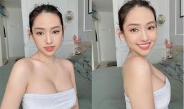 Diện áo quây đang hot trên tiktok, Thúy Vi khoe vòng một ngồn ngộn, dân mạng liền mỉa mai 'toàn đồ giả'