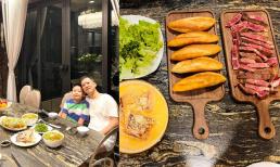 Tan làm, chồng đại gia của Lã Thanh Huyền vào bếp nấu cả mâm cơm hấp dẫn để đợi vợ về ăn