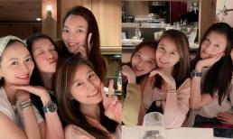 Lâm Tâm Như khoe mặt mộc ở tuổi 45 khi chụp ảnh cùng hội chị em, đọ sắc bên cạnh 'nữ thần hư hỏng' Lâm Hy Lôi 